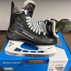 Bauer Supreme M40 Hockey Skates Extra Wide Width 9 (Used)