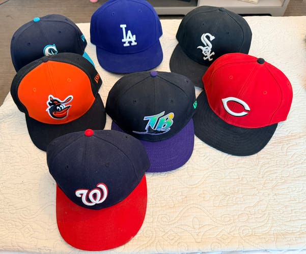 MLB 7 1/4 New Era HatS (Used)