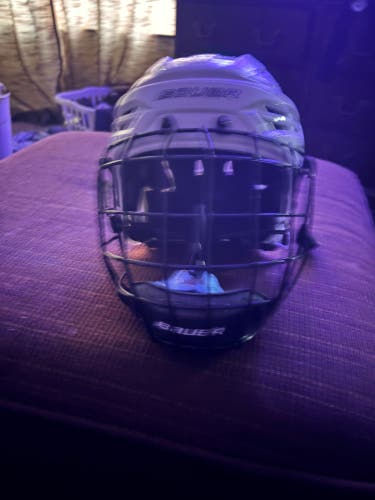 Small Bauer Helmet (Used)