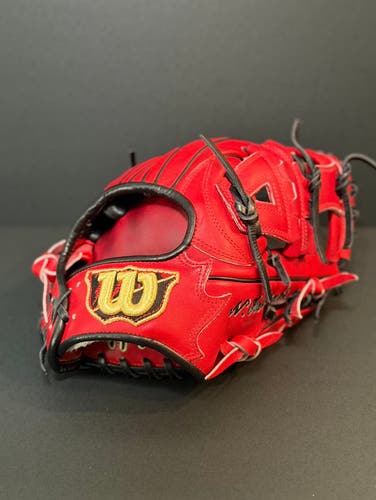 Rare Custom Wilson Staff D6 model RH Infield Baseball Glove 11.5" (Used)