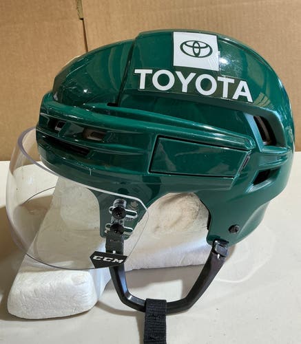 CCM Tacks 910 Pro Stock Hockey Helmet Visor Combo Medium Forest Green WILD (Used) 59175