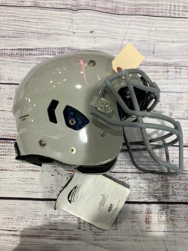 Youth Medium Schutt Vengeance A11 Helmet (New)