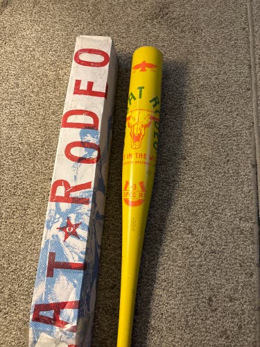 2025 Combat MFG Spec A1 Alloy BBCOR Certified Bat (-3) 29 oz 32" (Used)