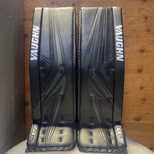 36" Vaughn SLR4 Pro Carbon Goalie Leg Pads (New)
