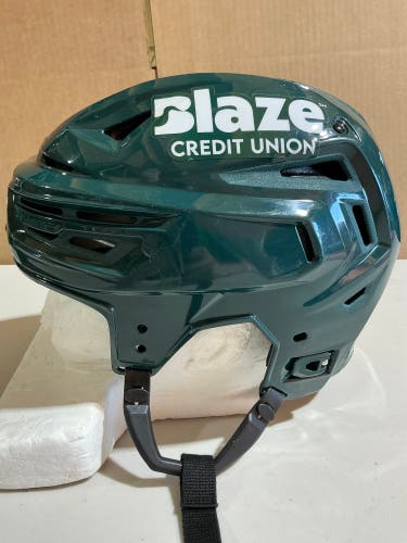 Bauer Re-Akt 155 Pro Stock Hockey Helmet Medium Forest Green WILD (Used) 82615
