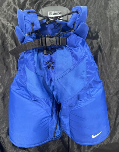 Team USA Hockey Senior Medium Bauer Custom Pro Hockey Pants (Used)