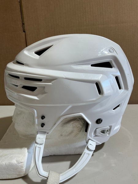 Bauer Re-Akt 150 Pro Stock Hockey Helmet Small White Blue Jackets (Used) 14687