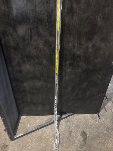 Senior Bauer Supreme Ultrasonic Left Hand Hockey Stick P92 87 Flex (New)