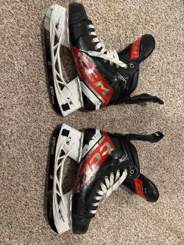 CCM JetSpeed FT6 Pro Hockey Skates Regular Width 8 (Used)