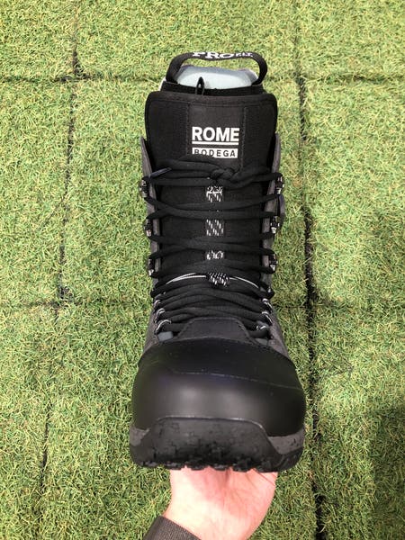 rome bodega snowboard boot men's Black – X-World skateshop The plush Pro F.I.T Rome Snowboard Boot Bodega –