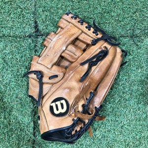 Wilson A950 RH Outfield Baseball Glove 13" (Used)