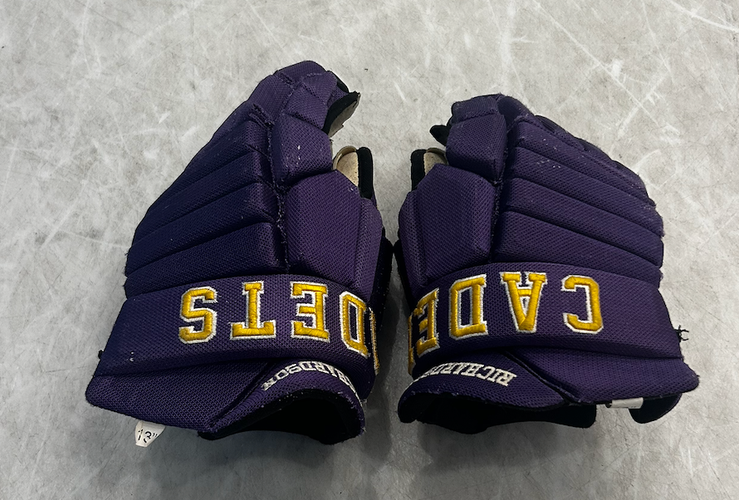 13" Bauer 4 Roll Gloves 13 (Used) - From CBC Cadets High School