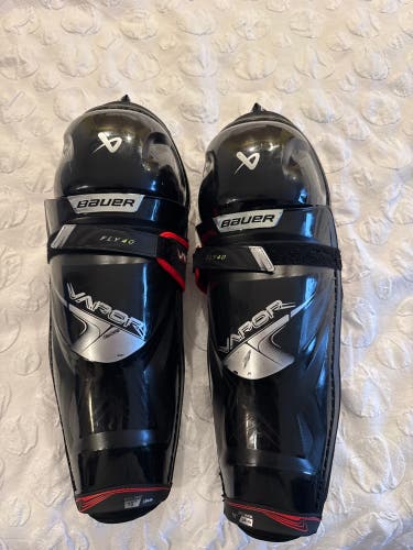 Senior Bauer Vapor 15" Shin Pads (Used)