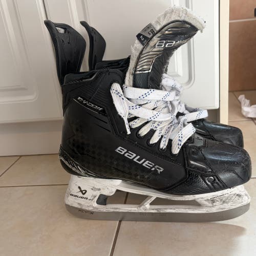 Free Shipping Bauer Supreme Shadow Senior Hockey Skates 8.5 Fit 2 With Fly X Steel