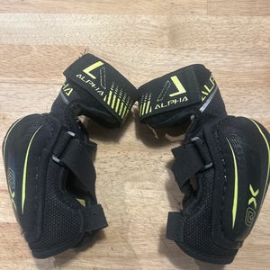 Youth Small Warrior Alpha QX Elbow Pads (Used)