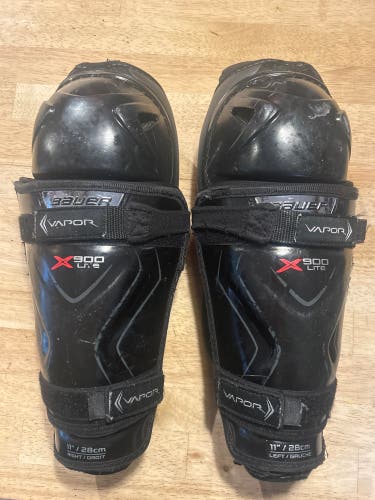 Junior Bauer Vapor X900 Lite 11" Shin Pads (Used)