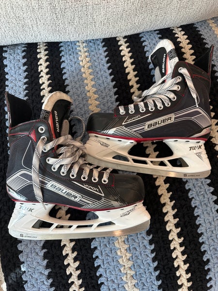 2015 Bauer Vapor X500 Hockey Skates Regular Width 8 (Used)
