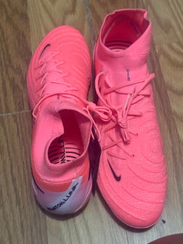 Pink Men's Size M 12.0 (W 13.0) Nike Phantom Luna Elite Turf Cleats Cleats (New)