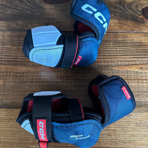 Junior Medium CCM Next Elbow Pads (Used)