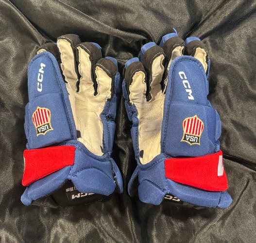 Team USA CCM Pro Model Gloves 14" Pro Stock (Used)