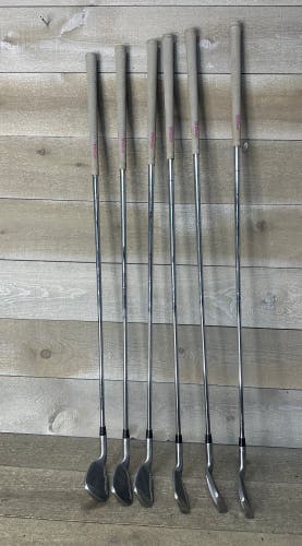 Wilson Hope Golf Iron Set Steel 5 6 7 8 9 PW RH Oversize Ladies Flex Women's Set