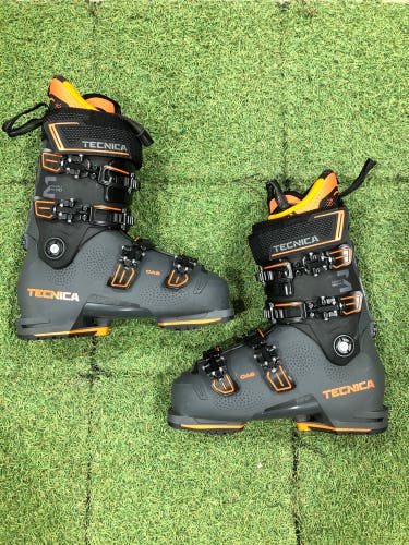Mondo 26 & 26.5 Tecnica Mach 1 110 MV Ski Boots (Used)