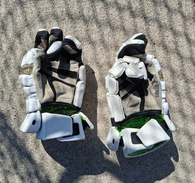 Maverik M3 Lacrosse Large Gloves (Used)