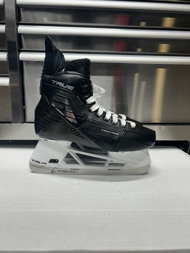 True Custom SVH Pro Skate Size 7 Regular Width (New) Pro Stock OHL