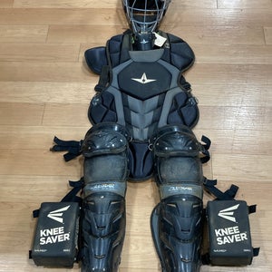 Used Youth All Star System 7 Axis Catcher's Set | Age 9 - 12
