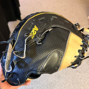 Wilson A2K RH First Base Baseball Glove 12.5" (Used)
