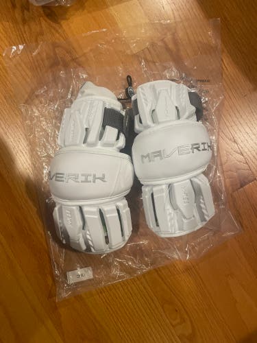Extra Large Adult Maverik Max Arm Pads (New)