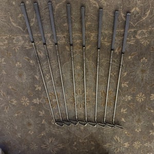 1982 Ping Eye 2 Right Handed Iron Set Regular Flex 8 Pieces Steel Shaft (Used)