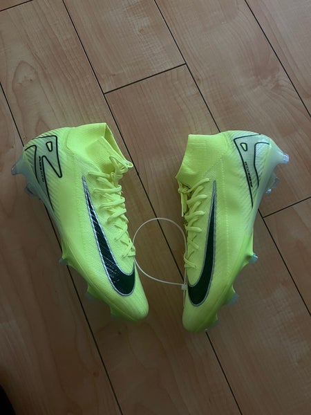 Nike Men's Zoom Superfly 10 Elite FG Mad Voltage Pack FQ1454-700 Size 10.5