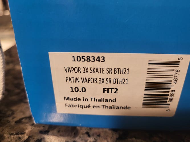 Black/Gray Bauer Vapor 3X Hockey Skates Regular Width Pro Stock 10 (New)