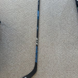Senior Bauer Team Nexus Right Handed Hockey Stick P92 87 Flex (New)