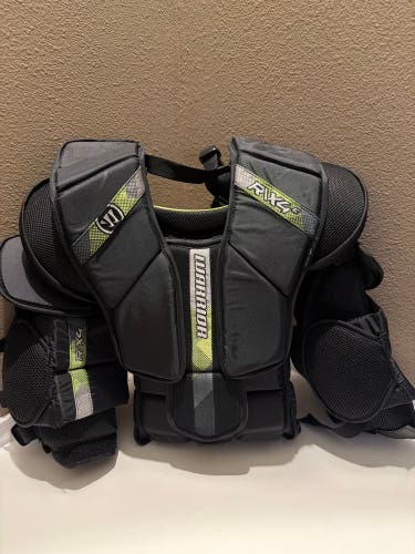 Large/Extra Large Warrior Ritual X4 E Goalie Chest Protector (Used)