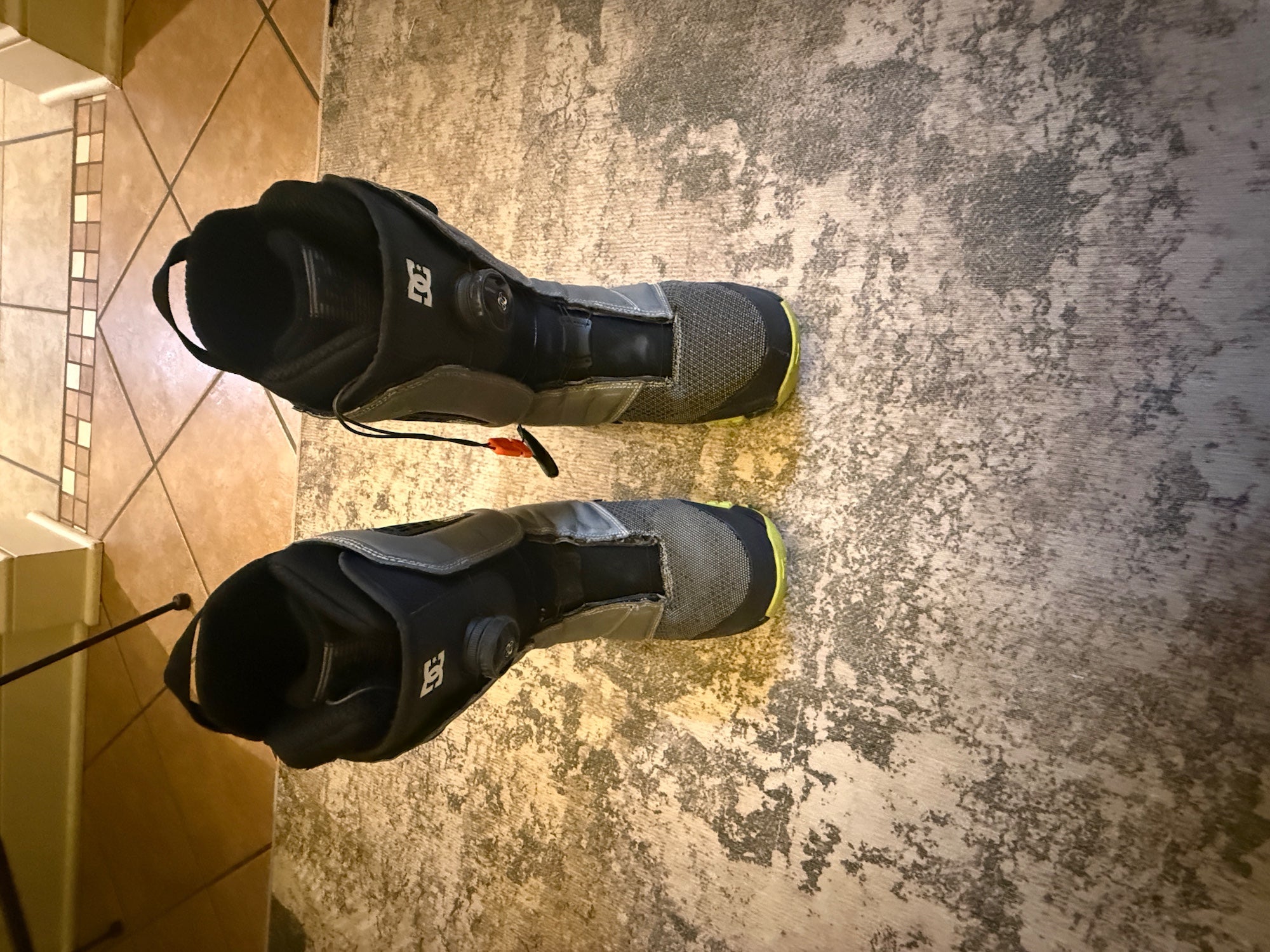 DC Judge Snowboard Boots | Used and Closeout