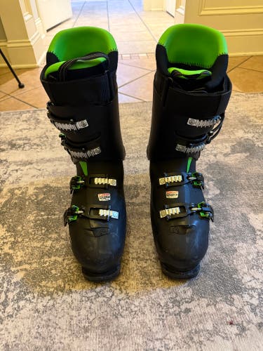 Mondo 29 & 29.5 Men's Roxa R/Fit 100 Ski Boots Medium Flex (Used)