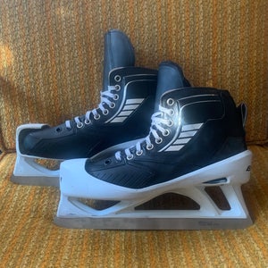 True Custom Pro Hockey Goalie Skates Regular Width Pro Stock 9.5 (Used)
