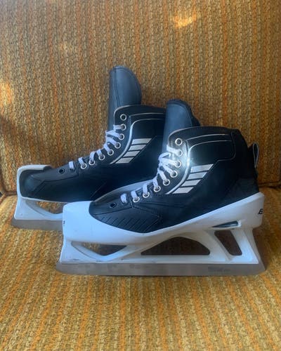 True Custom Pro Hockey Goalie Skates Regular Width Pro Stock 9.5 (Used)