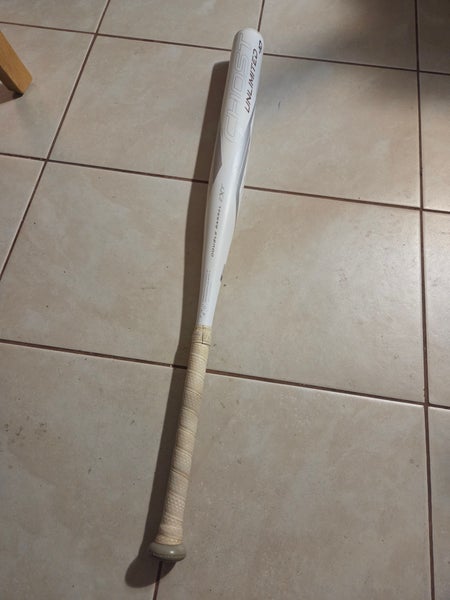 Easton Ghost Unlimited Composite Bat (-10) 22 oz 32" (Used)