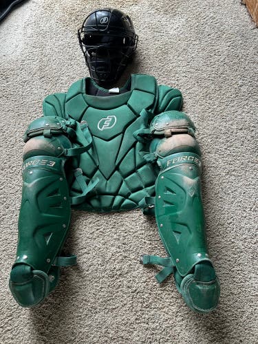 Green Catcher's Set (Used)