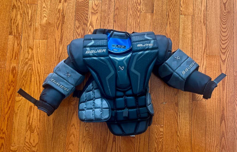 Small Bauer Elite Goalie Chest Protector (Used)