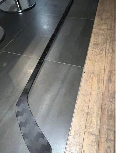 Junior CCM XF Ghost Left Hand Hockey Stick P28 50 Flex (New)