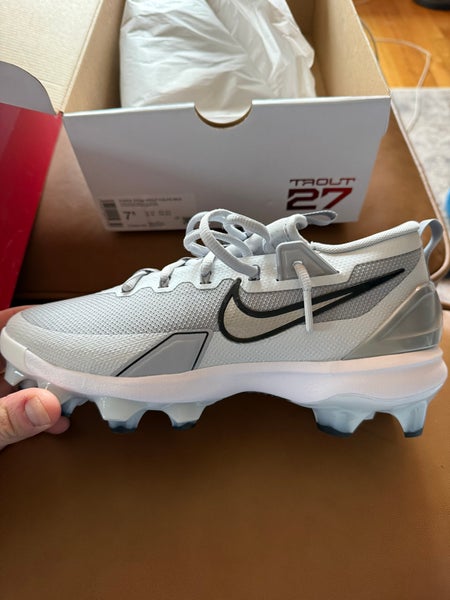 Gray Men's Size M 7.5 (W 8.5) Nike Force Zoom Trout 9 Elite Low Top Molded Cleats (New)