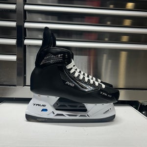 True Catlyst Pro Skate Size 11 Regular Width (New) Pro Stock NHL
