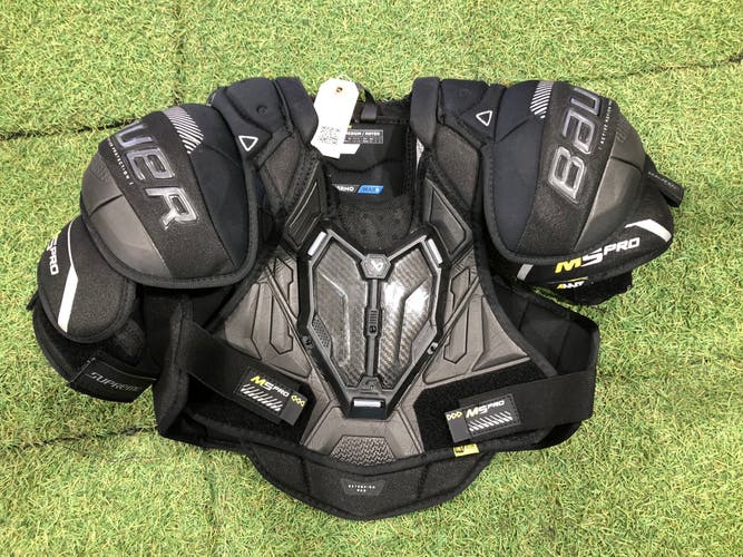 Medium Intermediate Bauer Supreme M5 Pro Shoulder Pads (Used)