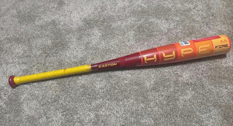 2025 Easton Hype Fire Composite USSSA Certified Bat (-8) 22 oz 30" (New)