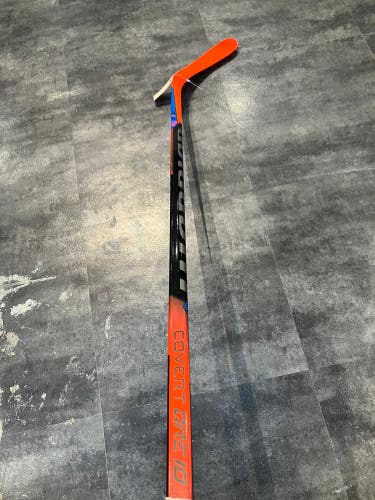 Youth Warrior Covert QRE 10 Hockey Stick Right Handed W03 30 Flex (Used)