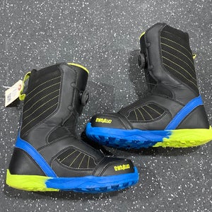 Used Junior Thirty Two Kids Boa Snowboard Boots | Size 6